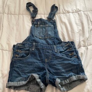 LEÍ denim overall shorts, size large